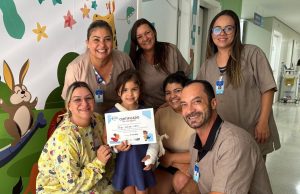 HR de Dourados transforma alta de crianças em celebração