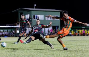 Naviraiense supera Bataguassu fora de casa e fica a um empate de decidir o Estadual