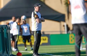 Com três cortados, Ancelotti quebra cabeça para escalar Seleção Brasileira