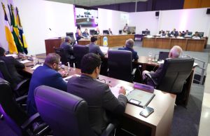 Câmara aprova projeto que amplia atuação das farmácias de manipulação em Dourados