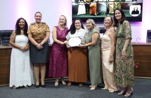 Liandra homenageia “Mulheres que Inspiram” em noite de reconhecimento e emoção na Câmara de Dourados