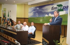 Governo de MS reafirma apoio à produção de pesquisa e desenvolvimento da pecuária