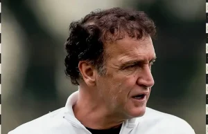 Santos anuncia Cuca como novo técnico, horas após demitir Vojvoda