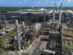 Petrobras reajusta preço do diesel em R$ 0,38 por litro