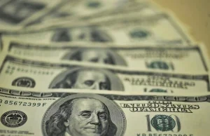 Dólar cai a R$ 5,20 com melhora do cenário externo