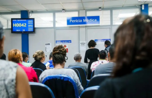 Fila do INSS volta a ficar abaixo de 3 milhões de requerimentos