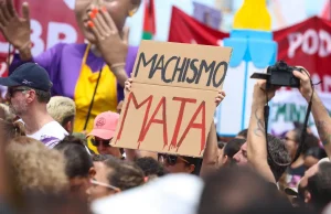 PF abre inquérito sobre trend que inicita ódio a mulheres no TikTok