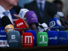 Brasil ultrapassa EUA pela 1ª vez em ranking de liberdade de imprensa