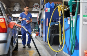 No Brasil, combustíveis sobem menos que na Argentina e no Chile