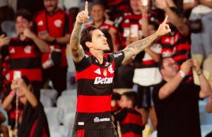 Com gols de Pedro, Flamengo vence Fluminense pelo Brasileirão