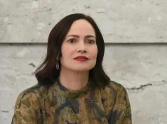 Servidora Ana Cristina Viana assume comando do INSS