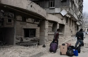 Israel e EUA atacaram 125 mil unidades civis e 32 universidades no Irã