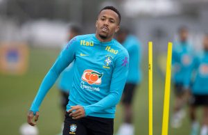 Éder Militão passa por cirurgia e é mais um brasileiro fora da Copa do Mundo