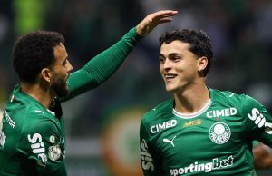 Palmeiras vence Jacuipense e abre vantagem na Copa do Brasil