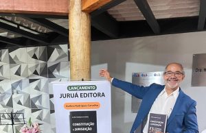 Noite de autógrafos de Acelino Carvalho