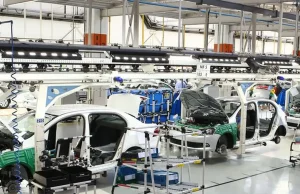 Indústria nacional avança 0,9% em fevereiro