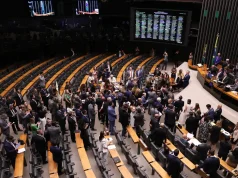 Congresso derruba veto de Lula e mantém PL da Dosimetria