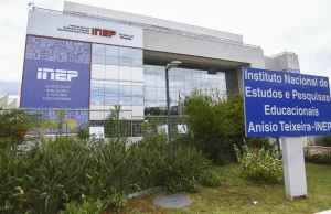 MEC prorroga prazo para pedir isenção da taxa de inscrição do Enem