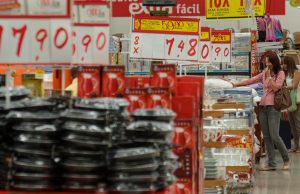 Mercado eleva previsão da inflação para 4,36% este ano