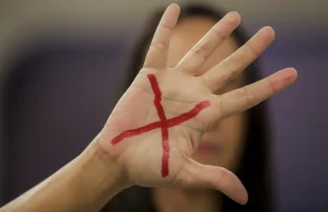 Publicadas leis que ampliam combate à violência contra as mulheres
