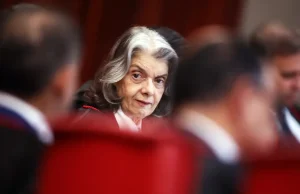 Cármen Lúcia antecipa eleição para sucessão no TSE