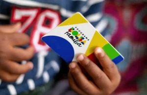 Em 2025, cerca de 18 milhões de famílias receberam auxílio do governo