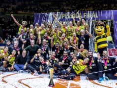 Praia Clube bate Minas e fatura título da Superliga Feminina de vôlei