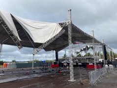 Natanzinho chega à Expoagro às 3 horas da madrugada; chuva provoca danos no palco