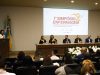 “Muitas mulheres ainda morrem por câncer prevenível”, afirma palestrante em simpósio