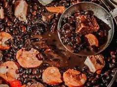 Rotary Guaicurus festeja 25 anos com feijoada e pagode neste domingo; há convites à venda