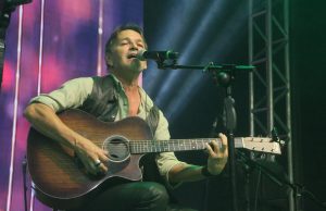 Carlos Colman sobe ao palco neste sábado para celebrar 50 anos de música