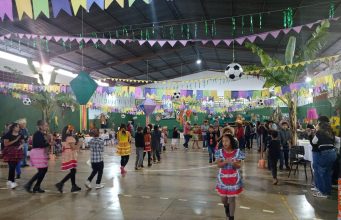 Ceia promove festa junina para crianças e adolescentes