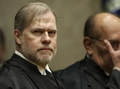 Toffoli toma posse no TSE e diz que Justiça não decide eleição