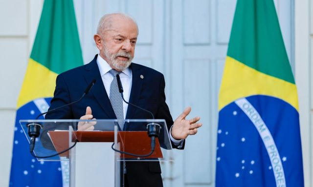 Lula nao se meta
