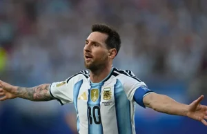 Messi se isola na artilharia das Copas e Argentina vai ao mata-mata