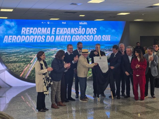 aeroporto de PP com Lula