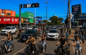 Bagunça em Dourados: é preciso regulamentar uso de bicicletas elétricas