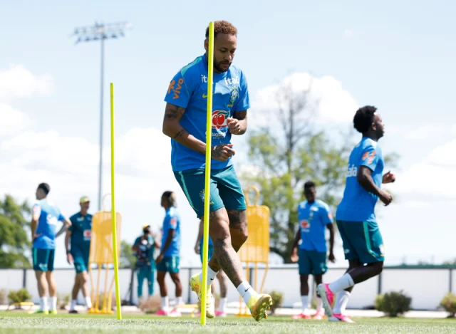 d79312fa-71f9-4927-9b4c-e5e280ef6ade-21jun2026treinoredbull13neymar
