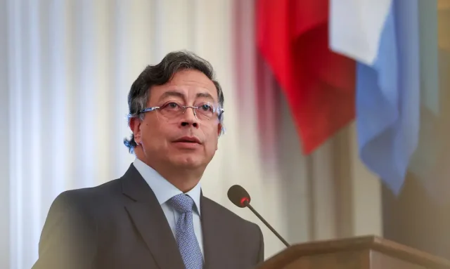 gustavo_petro