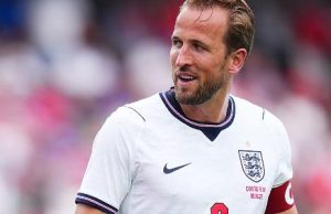 Harry Kane sobra em campo e Inglaterra bate Croácia por 4 a 2 na Copa