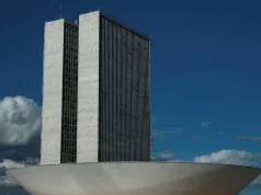 Governo do Brasil enviará projeto à Câmara para aumentar limite do MEI
