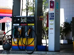 Concorrência do etanol e subvenção fazem preço da gasolina cair