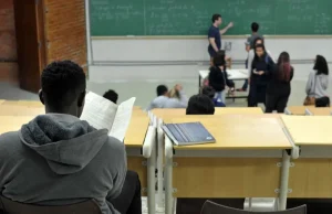 Instituições têm até 15 de junho para aderir ao Fies do 2º semestre