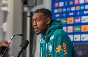 Rayan valoriza força coletiva da Seleção antes de duelo eliminatório da Copa