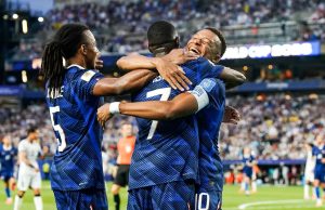França chega às quartas de final na liderança do Ranking Mundial da FIFA