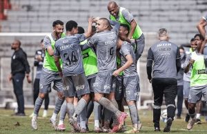 Inter de Limeira defende liderança da Série C contra o Guarani