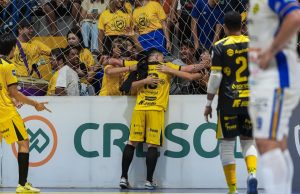 Juventude AG vence Dracena Futsal e encosta na zona de classificação da LNF