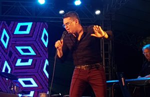Magron Escobar celebra 35 anos de carreira com o lançamento de “Numa Boa”