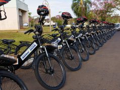 Agentes de endemias de Naviraí recebem 30 bicicletas elétricas para reforçar ações