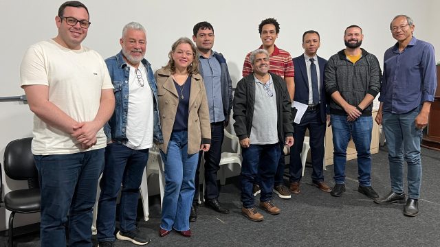 Reunião da Comissão de Educação com SIMTED e FETEMS - Planejamento hora-atividade professor de apoio